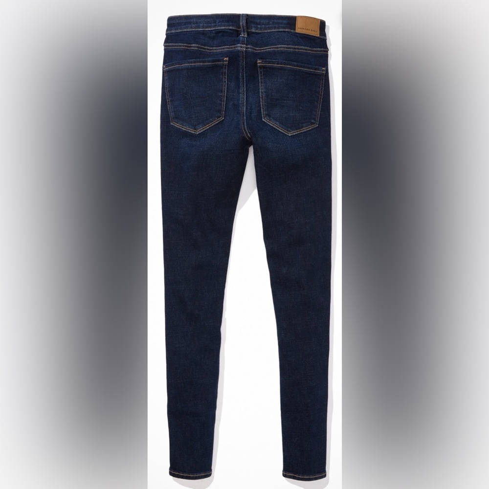 NWT AE Next Level Low Rise Jegging Size 000 Short